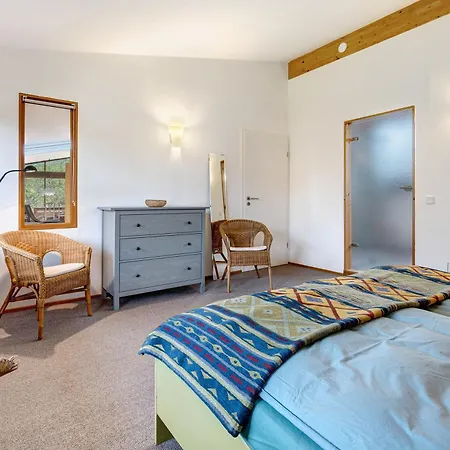 Atelierwohnung Hof Kranichmoor * Horst (Steinburg)